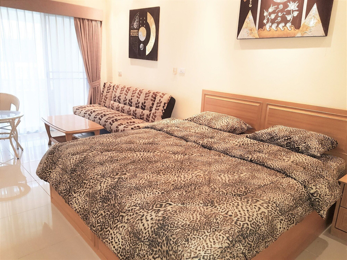 Bedroom 2, Large 1st Floor Studio Condo at Baan Suan Lalana, Pattaya