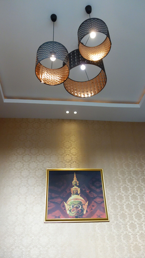 Others 4, S30 Sukhumvit Hotel, Khlong Toey