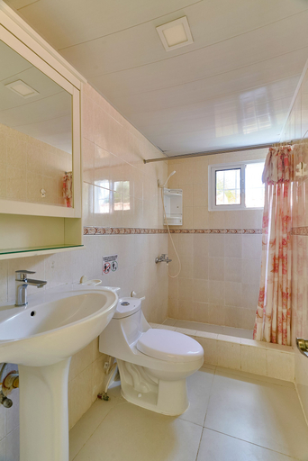 Bathroom 3, Parco del caribe, Boca Chica