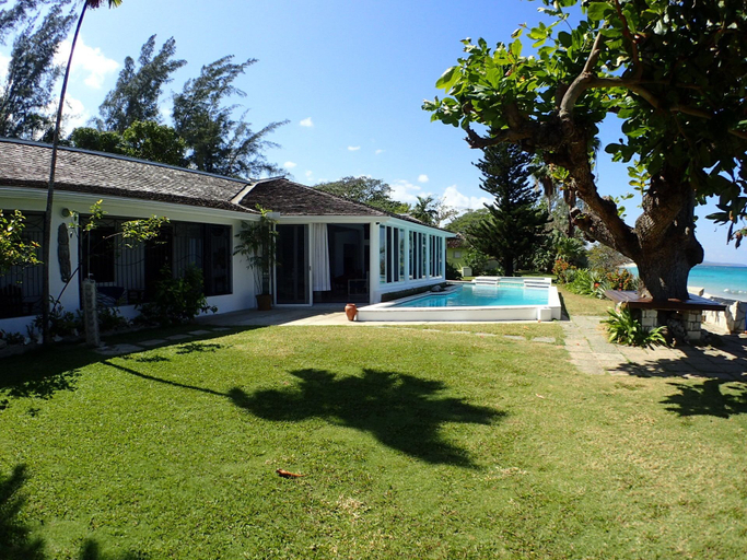 Exterior & Views, Siesta - Runaway Bay 5BR