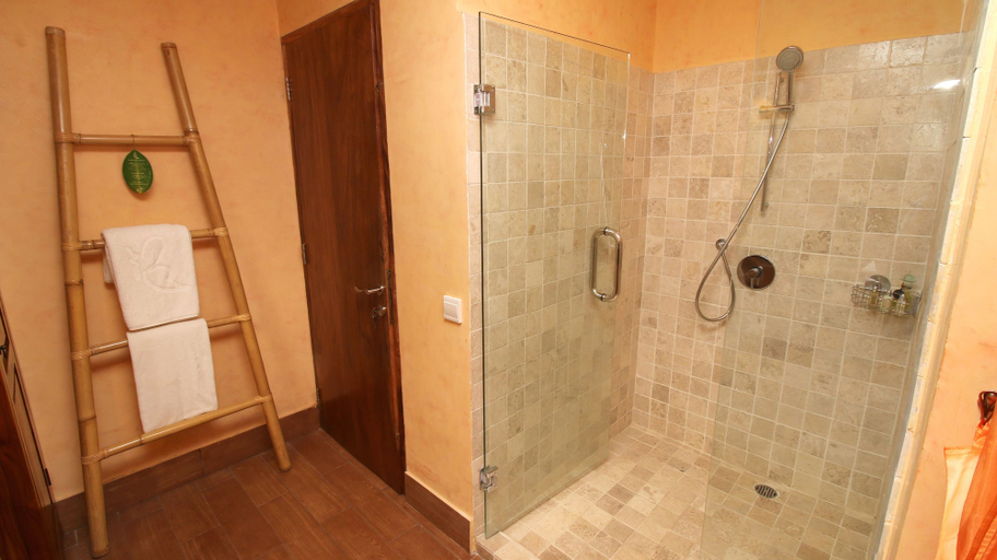 Bathroom, Petit Hotel Bali, Gianyar