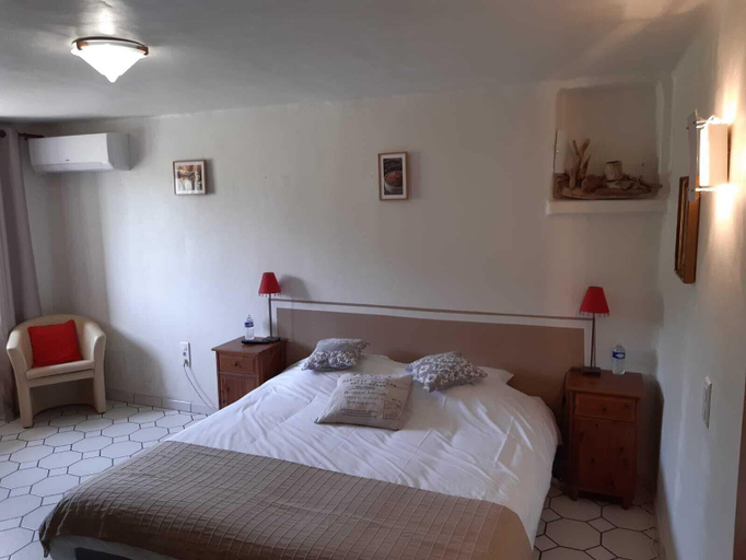 Bedroom 2, Le Vieux Platane, Vaucluse