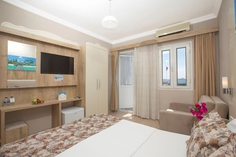 Bedroom 3, Akkan Beach Hotel, Bodrum