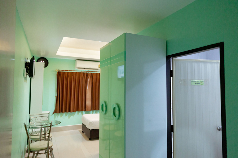 Bedroom 4, Rimnam Hotel Suk Sawat 70, Phra Pradaeng