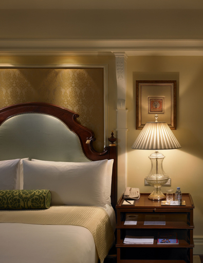 Bedroom 3, The Leela Palace Bengaluru, Bangalore