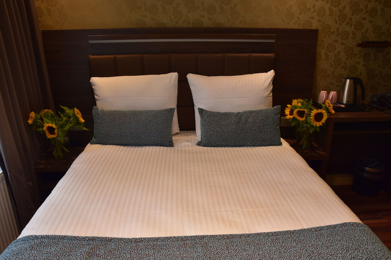 Bedroom 3, OZO Hotels Armada Amsterdam, Amsterdam