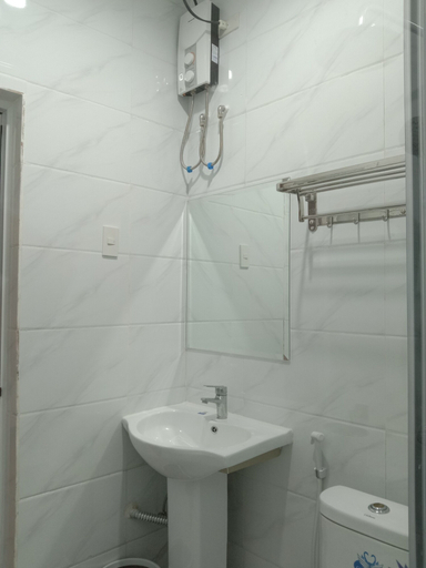 Bathroom 5, Meaco Royal Hotel- Lucena, Lucena City