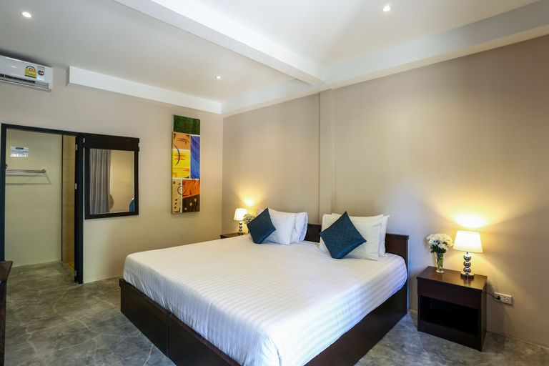 Bedroom 3, Naiharn Beach Resort, Phuket Island