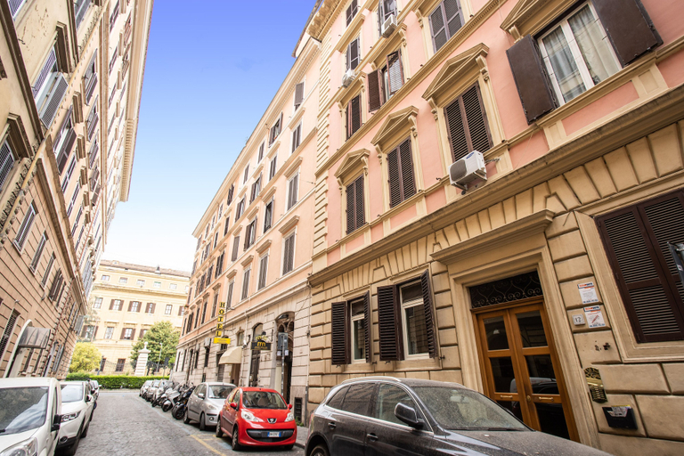 Exterior & Views 2, Colonna Suite Luxury - Termini Station Big Apartment, Roma