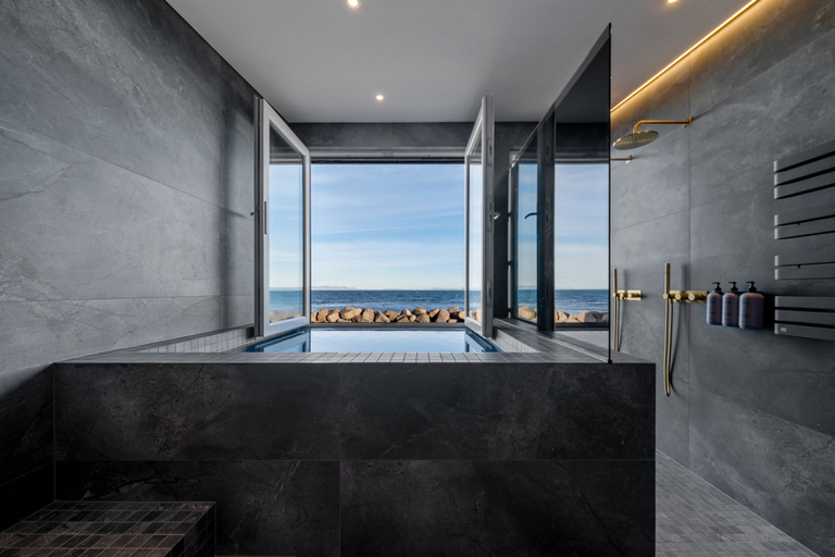Bathroom 4, Bay View Apartments, Sandgerði