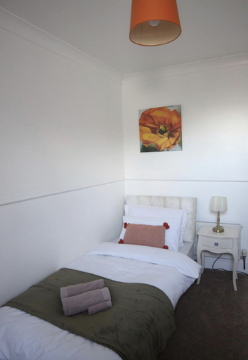 Bedroom 2, Dartford RSG House, Kent