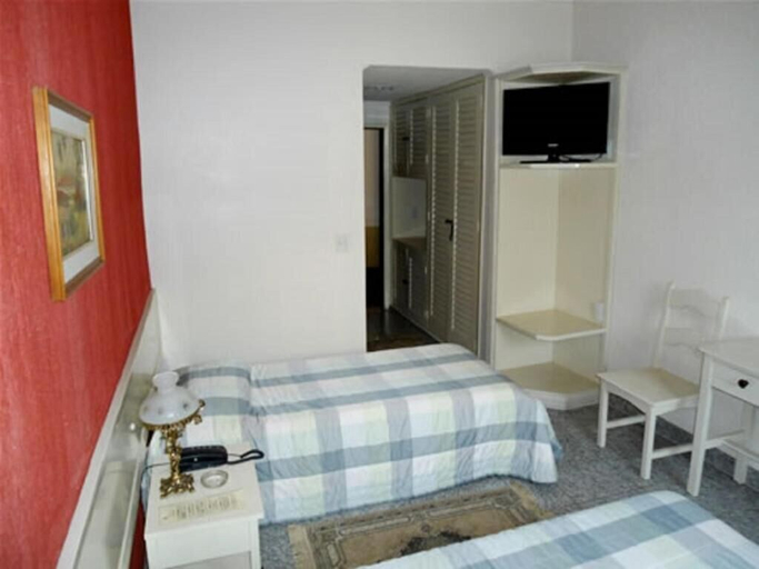 Bedroom 2, Ancona Center Hotel, Américo de Campos