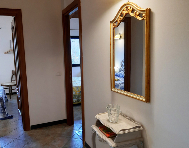 Interior, Casa La Violara, Genova