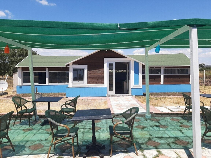 Exterior & Views 2, Ekom Cafe Pansiyon, Ezine