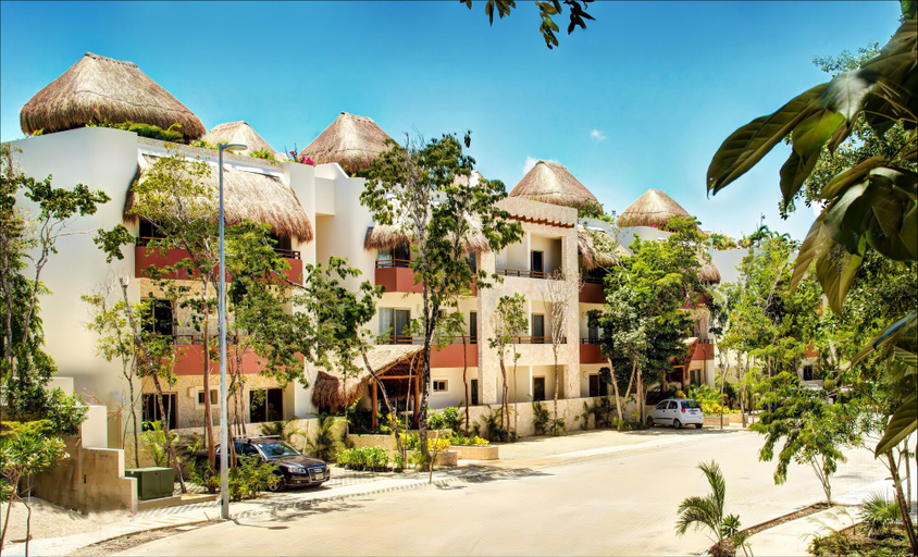 Exterior & Views, Rainbow Penthouse 2 bedrooms sleeps 5, Cozumel