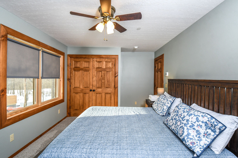 Bedroom 2, Wood-fore Reserve, Garrett