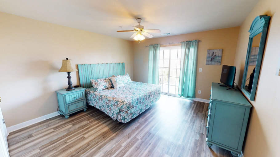 Bedroom 4, Bermuda Breeze by Coastline Resorts, Horry