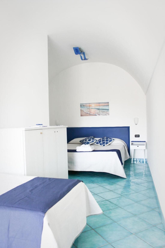 Bedroom 2, Eden Holiday Minori, Salerno