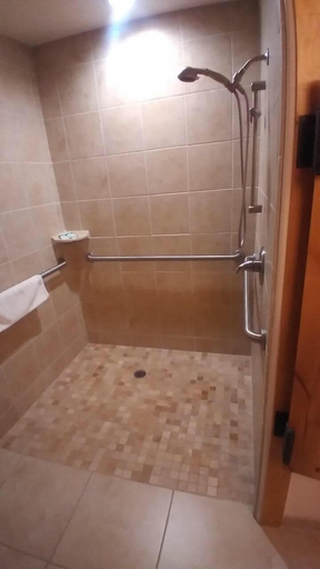 Bathroom 4, Katie's Cozy Suites, Cochise