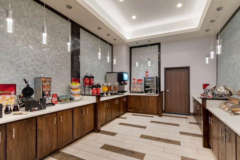 Food & Drinks 5, Best Western Premier Liberty Inn & Suites, Kansas City