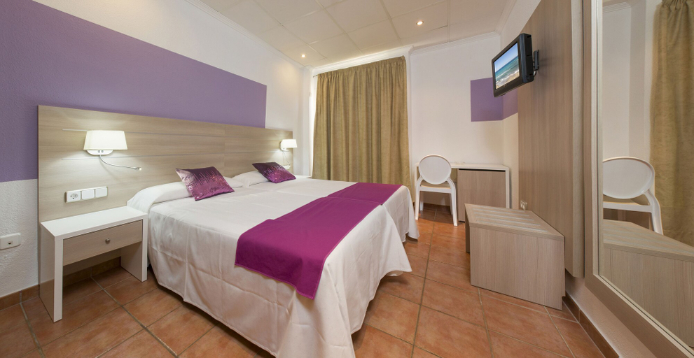 Bedroom 3, Hostal Residencia Adelino, Baleares