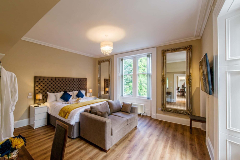 Bedroom 3, Rosedene Highland House - Emperor Apartment 6, Highland