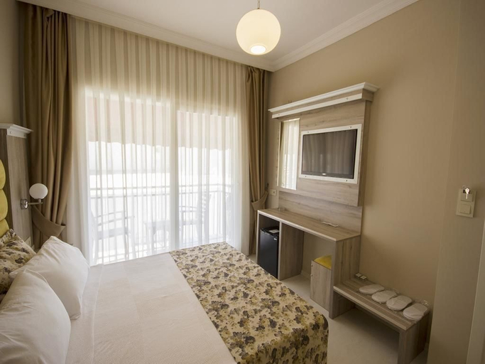 Bedroom 4, Akkan Beach Hotel, Bodrum