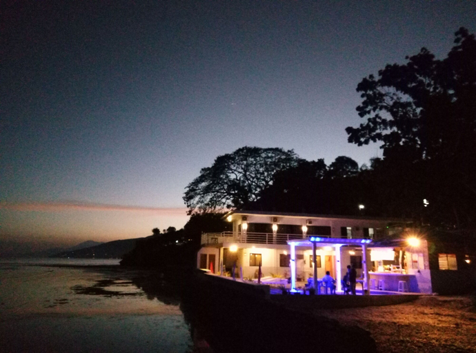 Exterior & Views 2, Hostel Oslob Anglers Hub Resort, Oslob