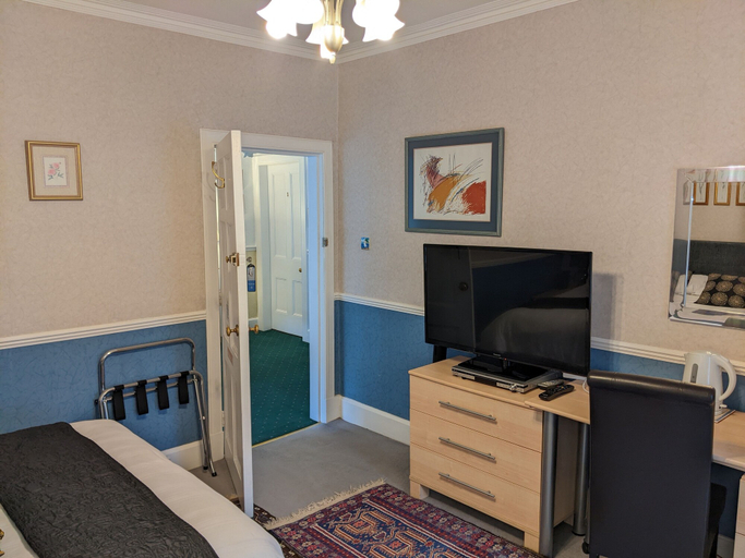 Bedroom 2, Ashley House Guest House, Dundee