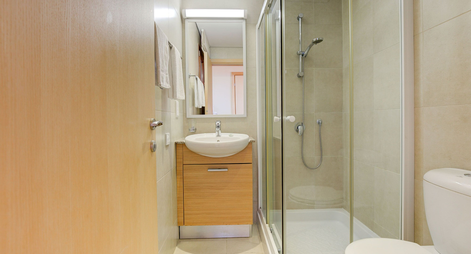 Bathroom 3, Apartment CC02 - Incredible Sea Views