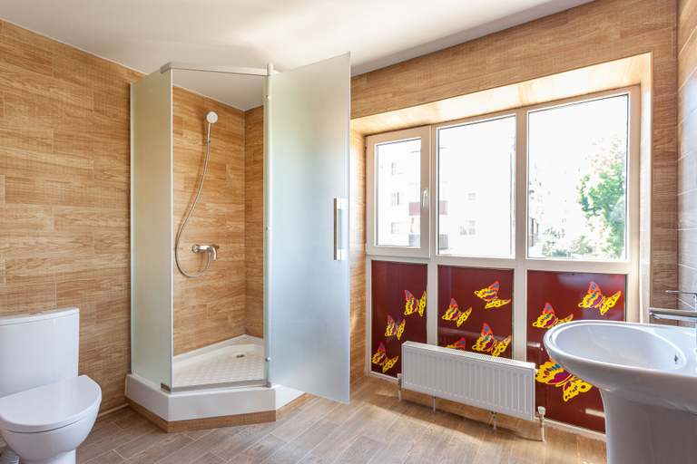Bathroom 3, Marton Lider, Krasnodar gorsovet