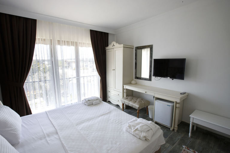Bedroom 4, Albeon Hotel, Çeşme