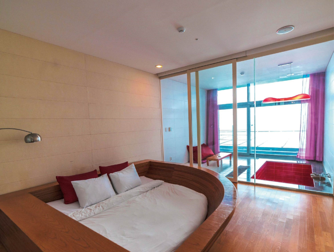 Bedroom 3, Haslla Art World Museum Hotel, Gangneung