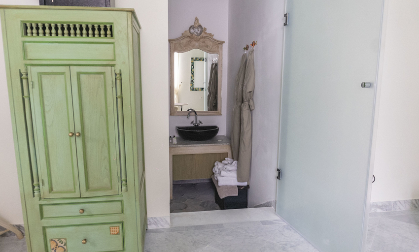 Bathroom 4, Dar Ben Gacem Kahia, Sidi El Béchir