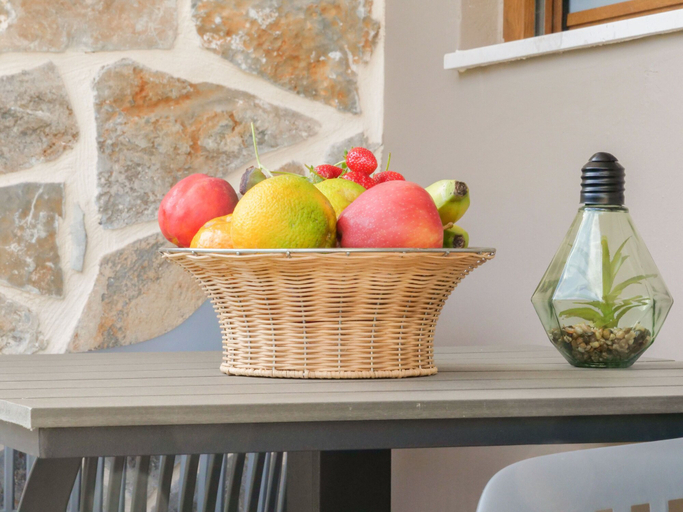Food & Drinks 3, Sisaion Suites, Crete