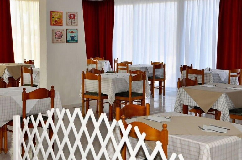 Food & Drinks 5, Afandou Blu, South Aegean