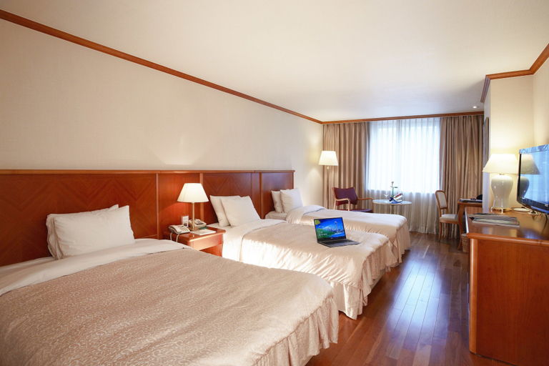 Bedroom 3, Sejong Hotel, Jung