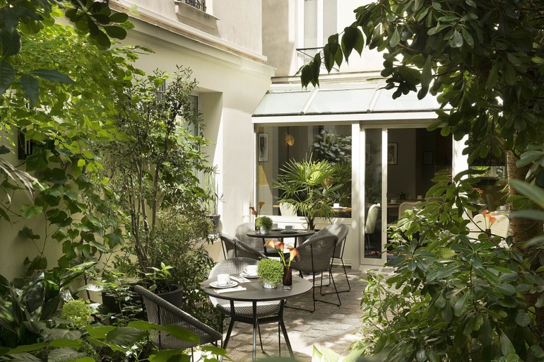 Exterior & Views 2, Hôtel A La Villa des Artistes, Paris