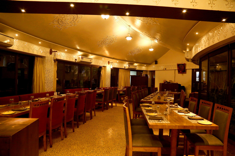 Food & Drinks 4, Nirali Resorts, Rajkot