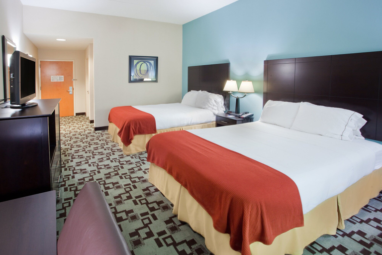 Bedroom 2, Holiday Inn Express APEX-RALEIGH by IHG, Wake