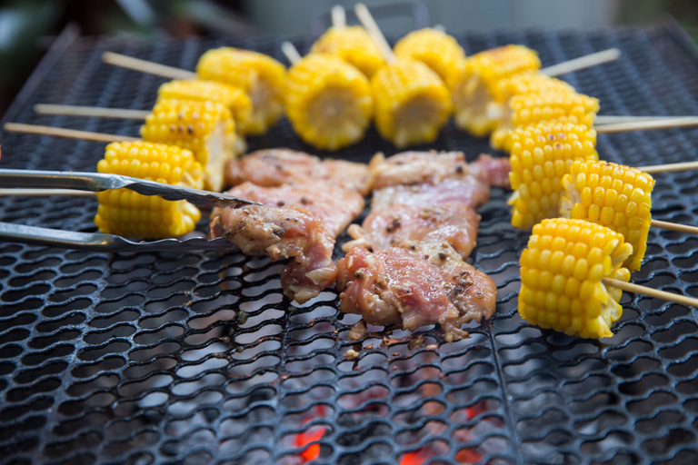Food & Drinks 13
