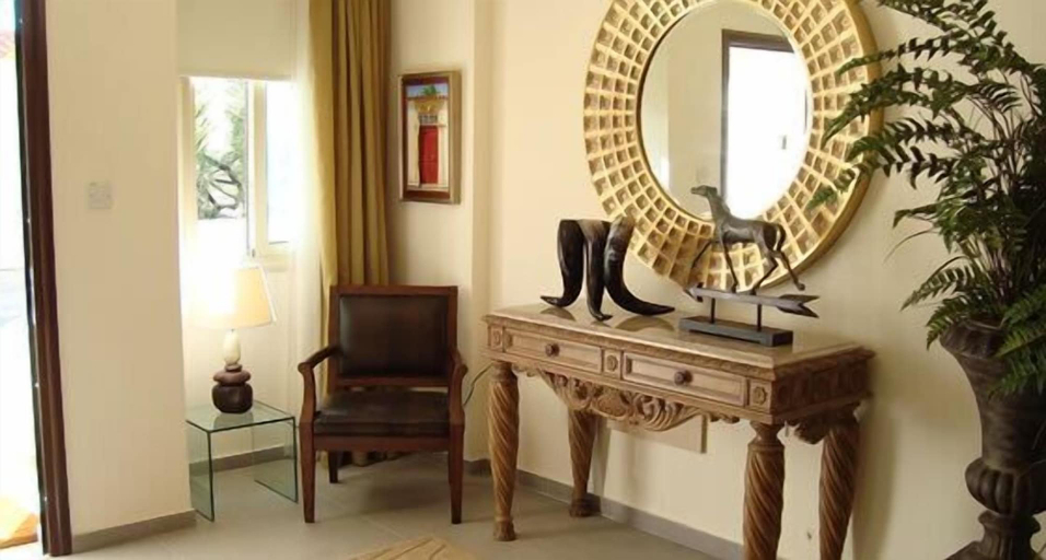 Others 4, Amadora Luxury Villas