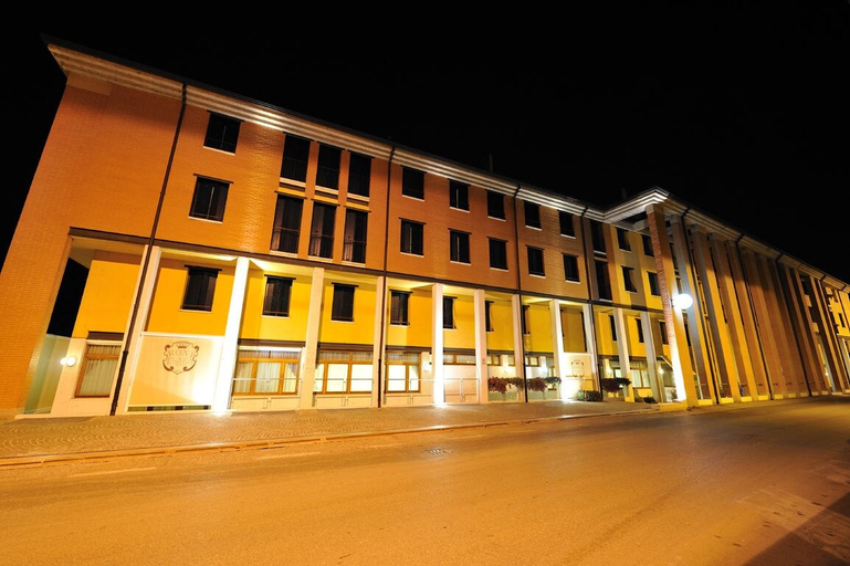 Exterior & Views 2, Hotel Roxy Plaza, Verona