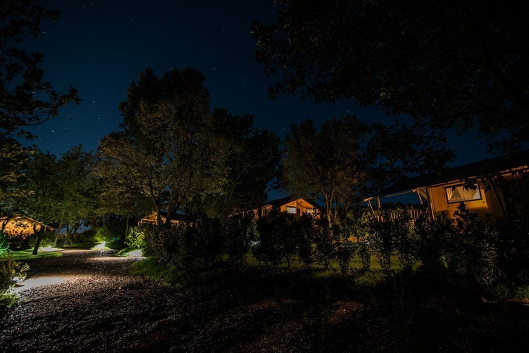 Exterior & Views 2, Tenuta Poggio Rosso Glamping, Livorno