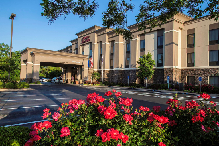 Exterior & Views 2, Hampton Inn & Suites Stillwater, Payne
