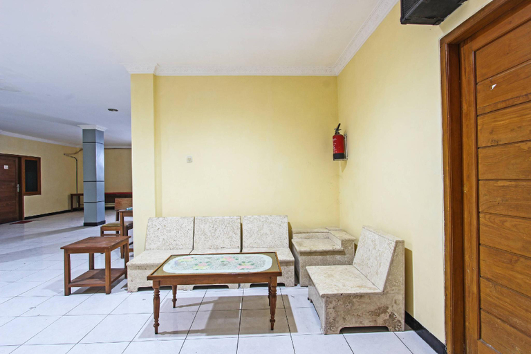 Public Area, Capital O 91355 Hotel Mustika 1 Syariah, Blora