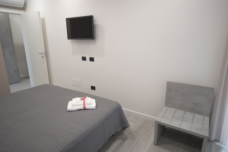 Bedroom 4, Diaz, Cagliari