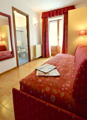 Bedroom 3, Hotel Beau Sejour, Aosta