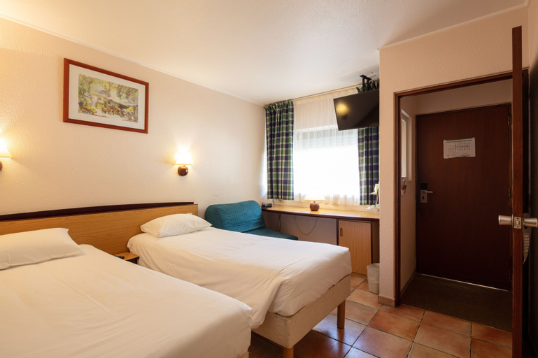 Bedroom 3, Hotel Campanile Lisbon South - Setubal, Setúbal