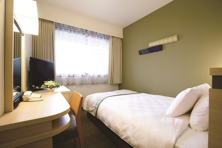 Bedroom 3, Karasuma Kyoto Hotel, Kyoto